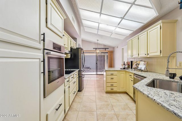 13318 W LA TERRAZA Drive, Sun City West, AZ 85375