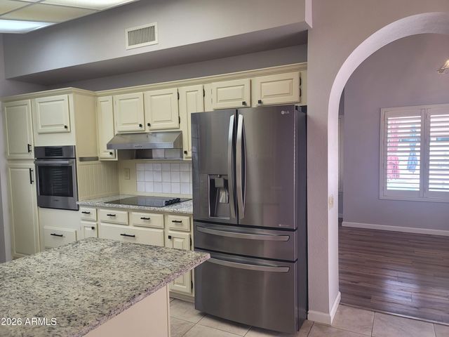 13318 W LA TERRAZA Drive, Sun City West, AZ 85375