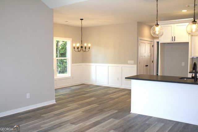 17 Fairview Station, Hartwell, GA 30643