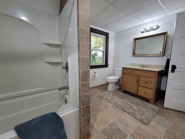 220 13TH AVENUE, Green Bay, WI 54303