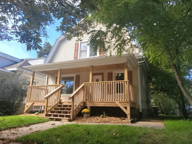 220 13TH AVENUE, Green Bay, WI 54303