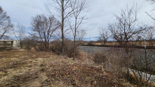 Lt1 DUPLAINVILLE ROAD, Pewaukee, WI 53072