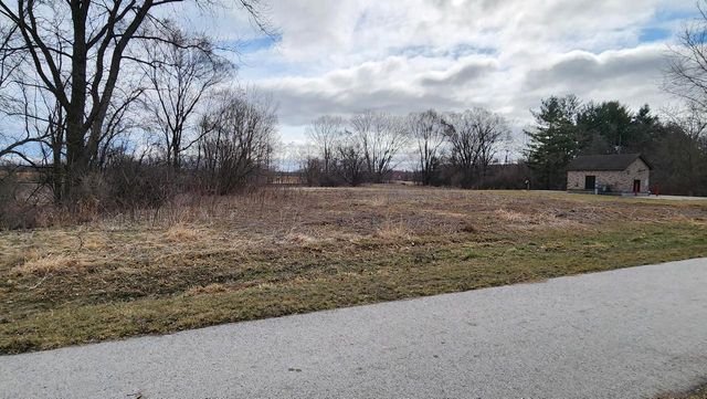 Lt1 DUPLAINVILLE ROAD, Pewaukee, WI 53072