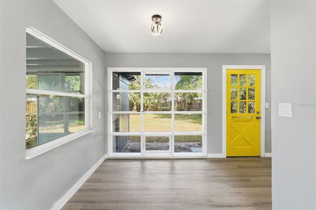 201 83RD AVENUE N, St Petersburg, FL 33702