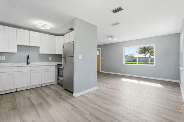 201 83RD AVENUE N, St Petersburg, FL 33702