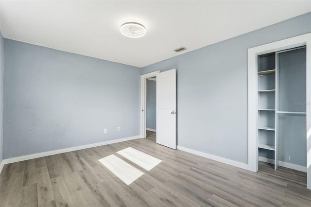 201 83RD AVENUE N, St Petersburg, FL 33702