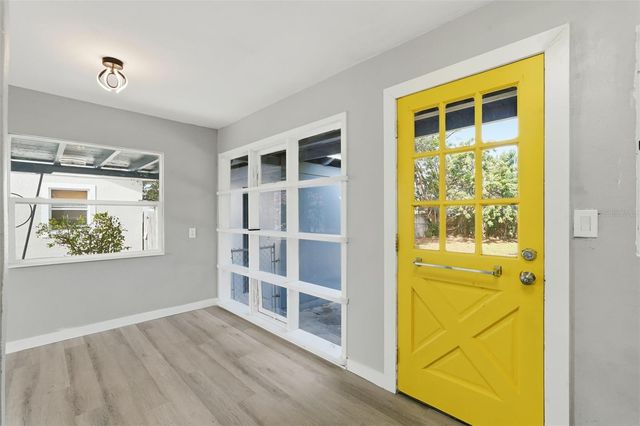 201 83RD AVENUE N, St Petersburg, FL 33702