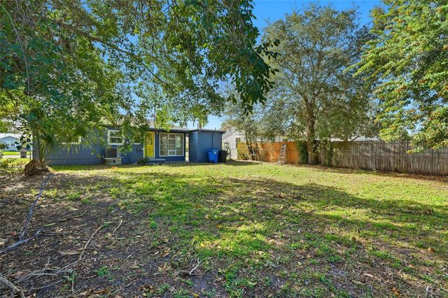 201 83RD AVENUE N, St Petersburg, FL 33702