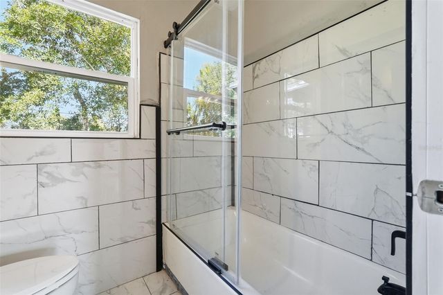 201 83RD AVENUE N, St Petersburg, FL 33702