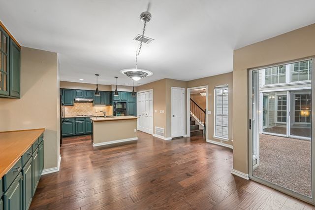 17905 Windflower Way 107, Dallas, TX 75252