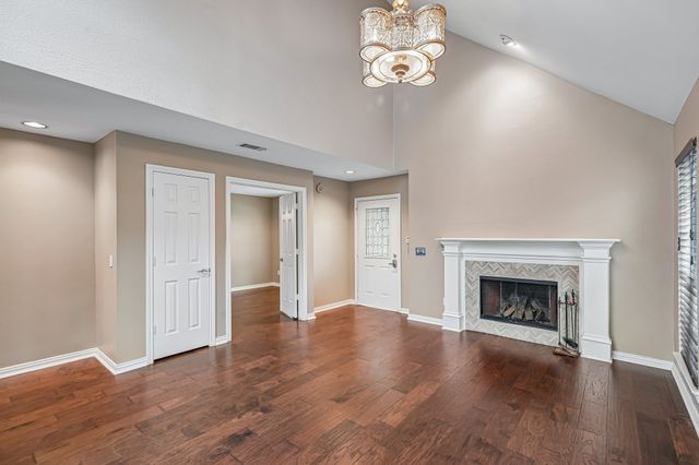 17905 Windflower Way 107, Dallas, TX 75252