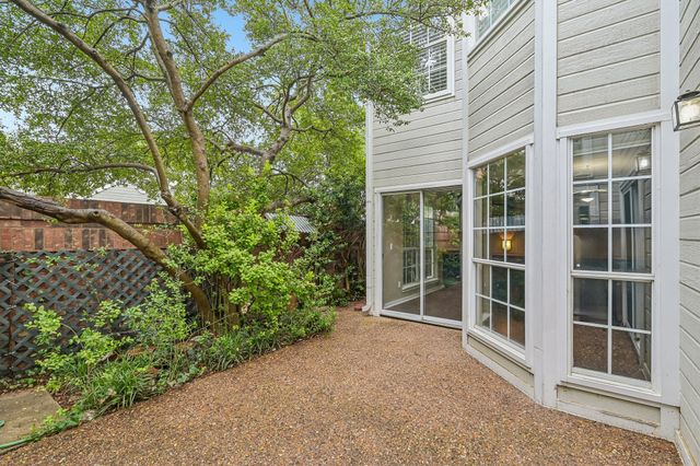 17905 Windflower Way 107, Dallas, TX 75252