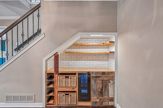 17905 Windflower Way 107, Dallas, TX 75252