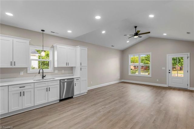 5510 Winona Street, Winston-salem, NC 27106