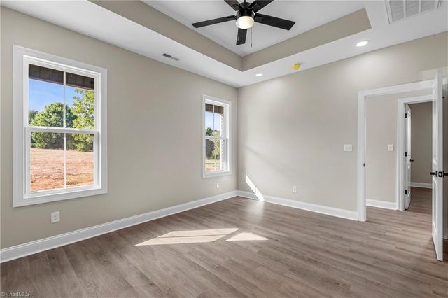 5510 Winona Street, Winston-salem, NC 27106