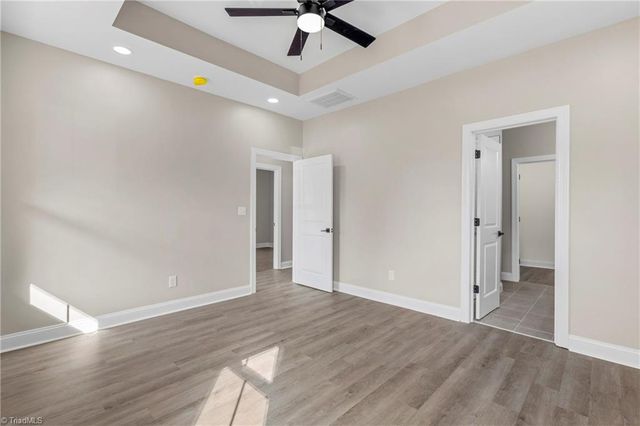 5510 Winona Street, Winston-salem, NC 27106
