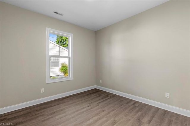 5510 Winona Street, Winston-salem, NC 27106