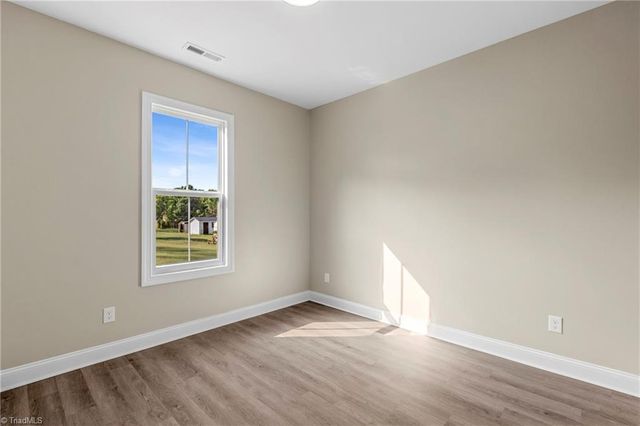 5510 Winona Street, Winston-salem, NC 27106