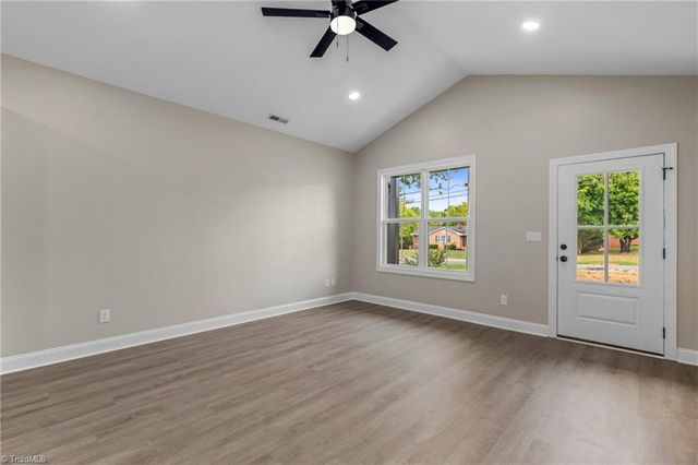 5510 Winona Street, Winston-salem, NC 27106