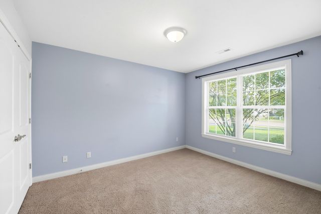 5805 MAHON DR, Columbia, MO 65201