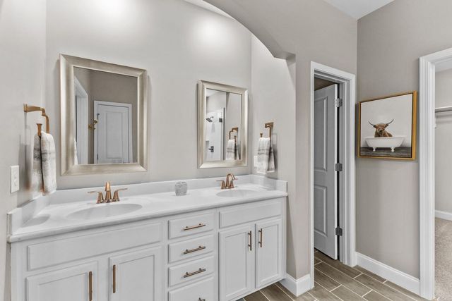 616 Angelica Circle, Cary, NC 27518