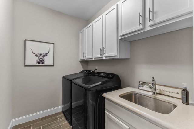 616 Angelica Circle, Cary, NC 27518