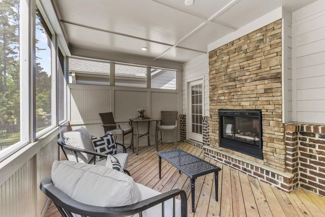 616 Angelica Circle, Cary, NC 27518