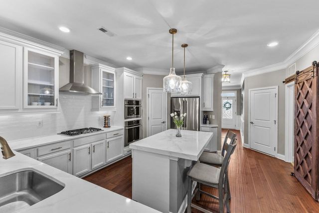 616 Angelica Circle, Cary, NC 27518