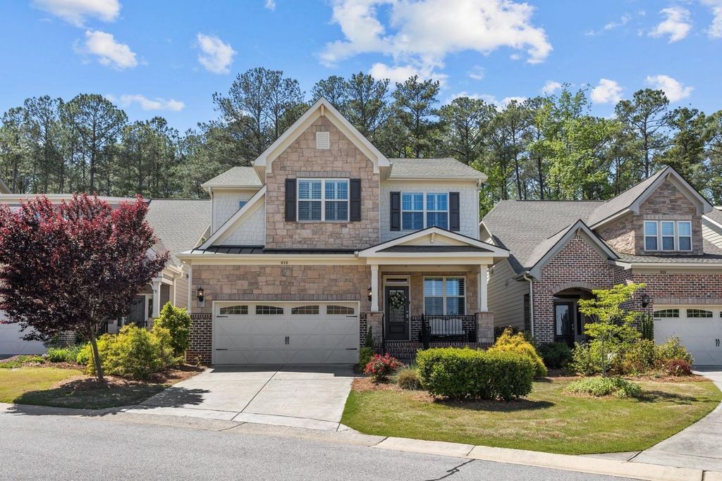 616 Angelica Circle, Cary, NC 27518