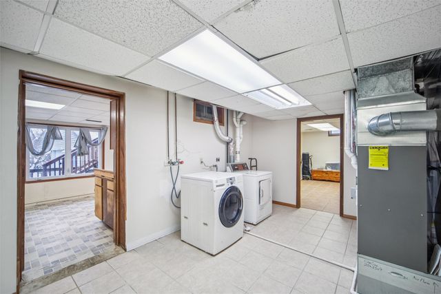 4398 Lexington Drive, Pleasant Hill, IA 50327