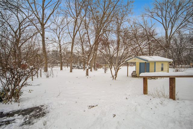 4398 Lexington Drive, Pleasant Hill, IA 50327