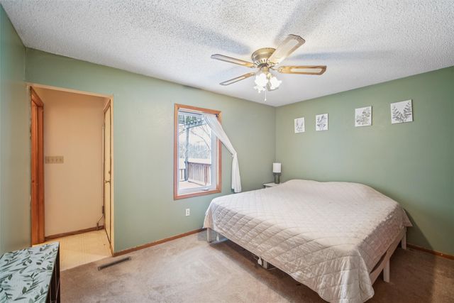 4398 Lexington Drive, Pleasant Hill, IA 50327