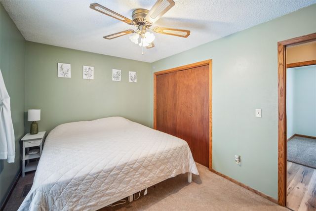 4398 Lexington Drive, Pleasant Hill, IA 50327