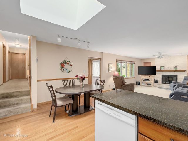 7201 Powell Street, Downers Grove, IL 60516