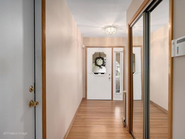 7201 Powell Street, Downers Grove, IL 60516