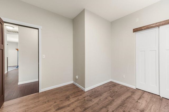 17614 2nd Ln, Greenacres, WA 99016