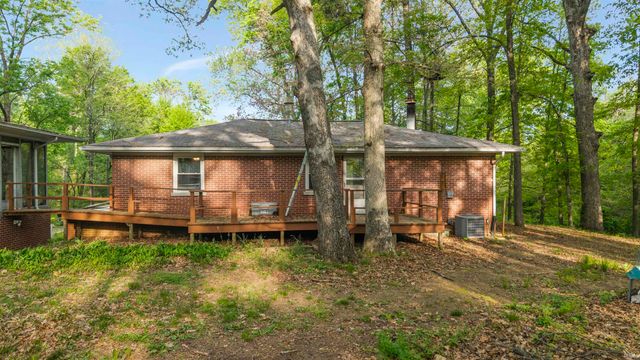 11220 Darmstadt Road, Evansville, IN 47725
