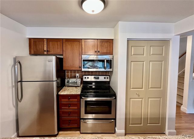 917 Madison St 113, Syracuse, NY 13210