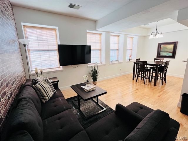 917 Madison St 113, Syracuse, NY 13210