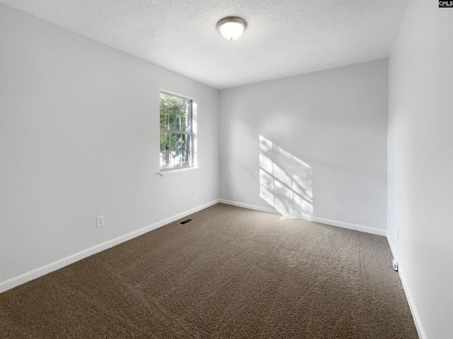 221 Salusbury Lane, Columbia, SC 29229