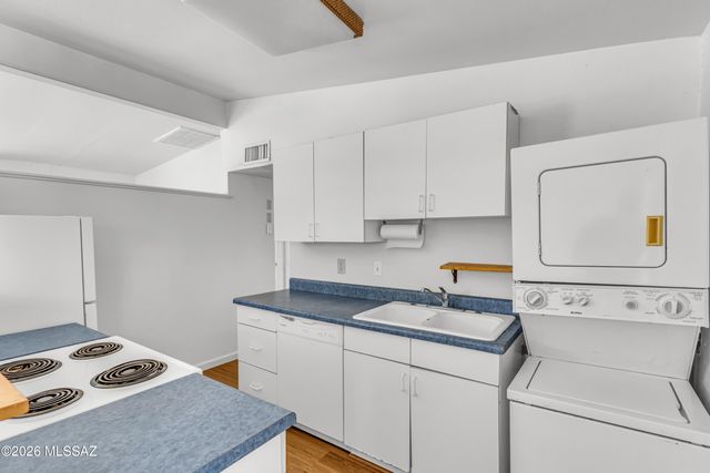 847 E Waverly Street, Tucson, AZ 85719