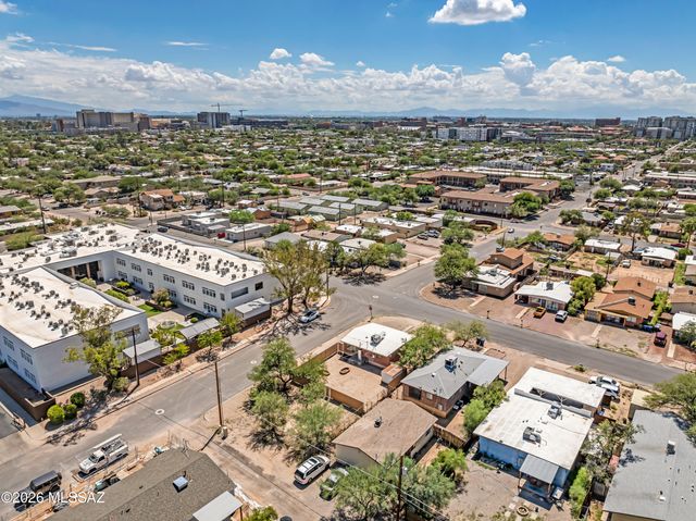 847 E Waverly Street, Tucson, AZ 85719