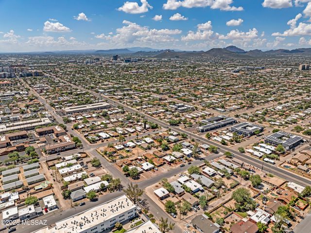 847 E Waverly Street, Tucson, AZ 85719