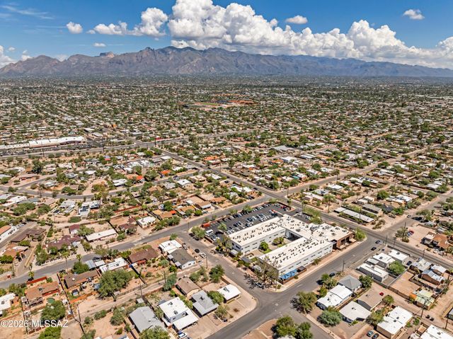 847 E Waverly Street, Tucson, AZ 85719