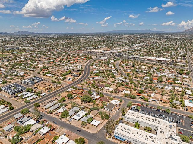 847 E Waverly Street, Tucson, AZ 85719