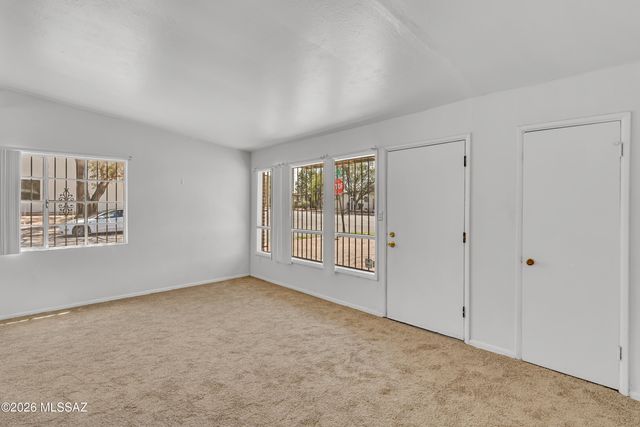 847 E Waverly Street, Tucson, AZ 85719