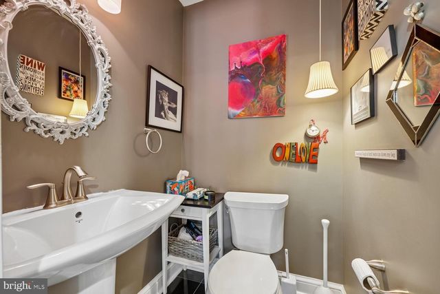 8601 HEMPSTEAD AVE, Bethesda, MD 20817