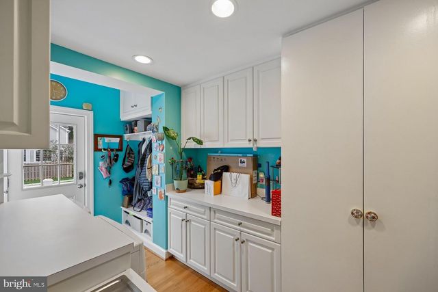 8601 HEMPSTEAD AVE, Bethesda, MD 20817