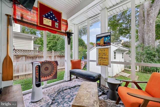 8601 HEMPSTEAD AVE, Bethesda, MD 20817