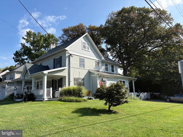 8601 HEMPSTEAD AVE, Bethesda, MD 20817